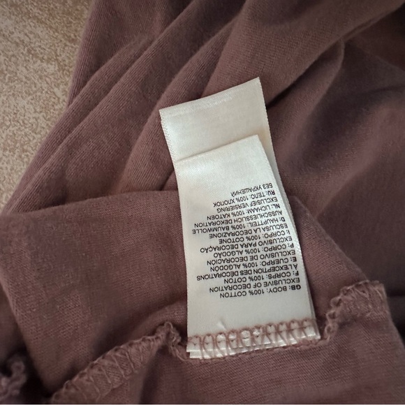 The North Face women's Mauve Tee - Picture 4 of 4